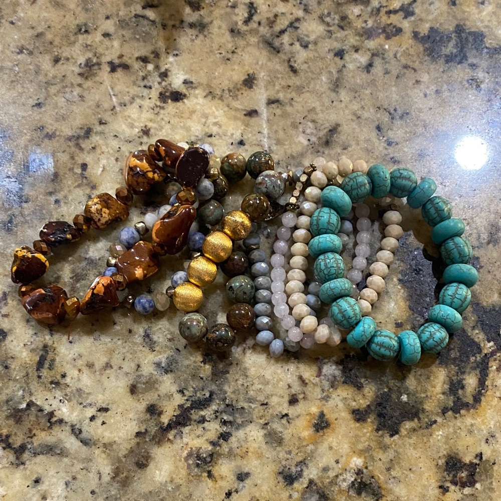 Elegant Multicolor Beaded Bracelet Set